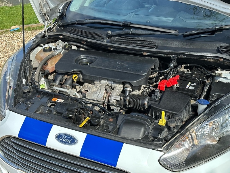 Used Ford Fiesta 2015 for sale - 78140833: Photo 33