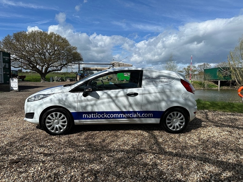 Used Ford Fiesta 2015 for sale - 78140833: Photo 9