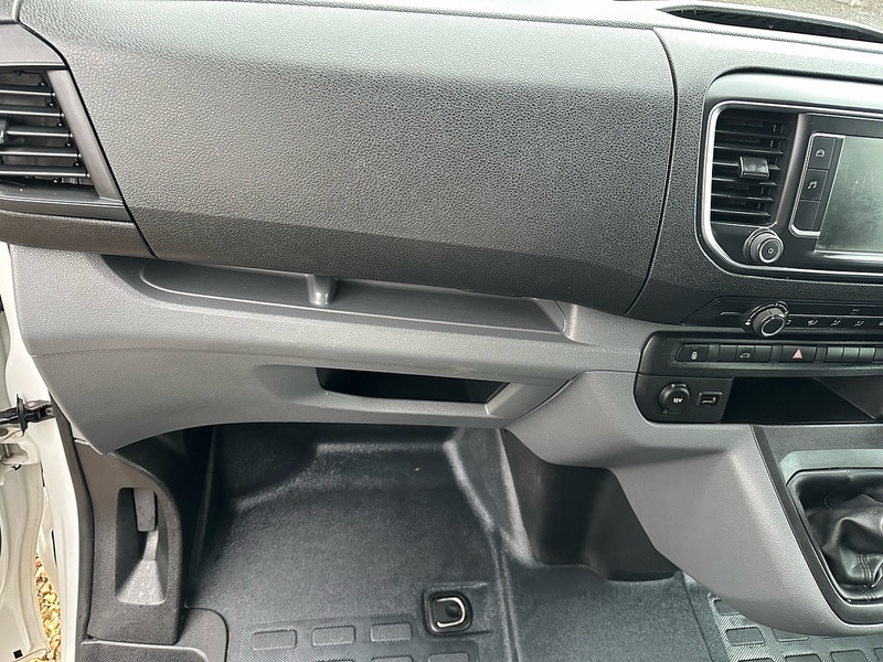 Used Peugeot Expert 2022 for sale - 76919744: Photo 23