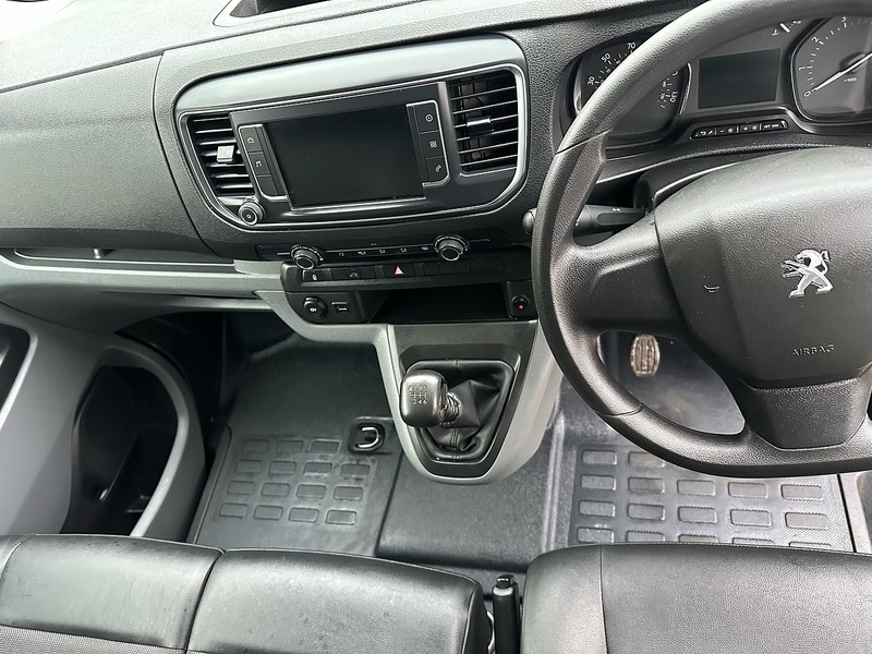 Used Peugeot Expert 2022 for sale - 76919744: Photo 32