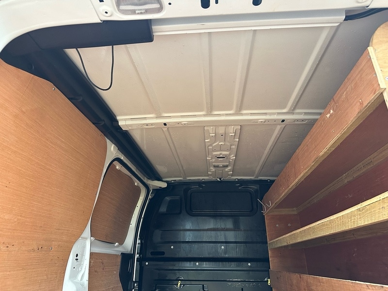 Used Peugeot Expert 2022 for sale - 76919744: Photo 39