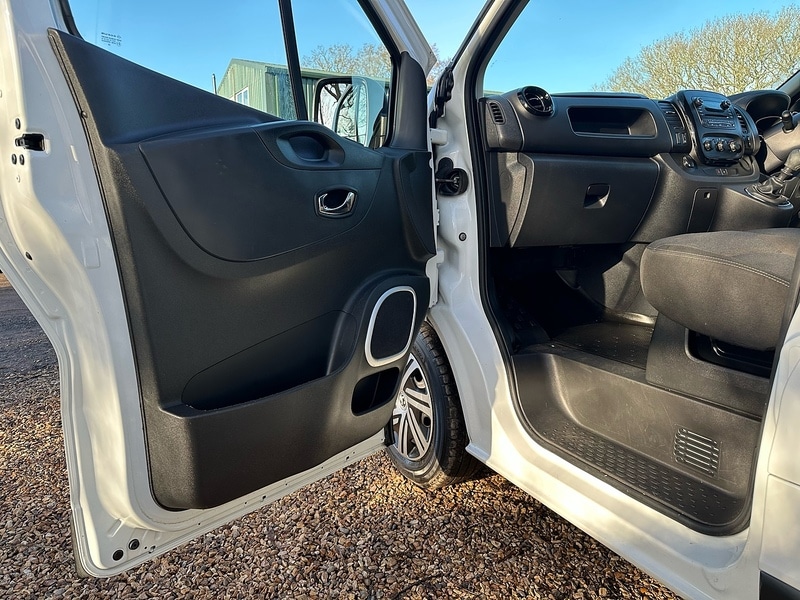 Used Vauxhall Vivaro 2018 for sale - 77007795: Photo 23