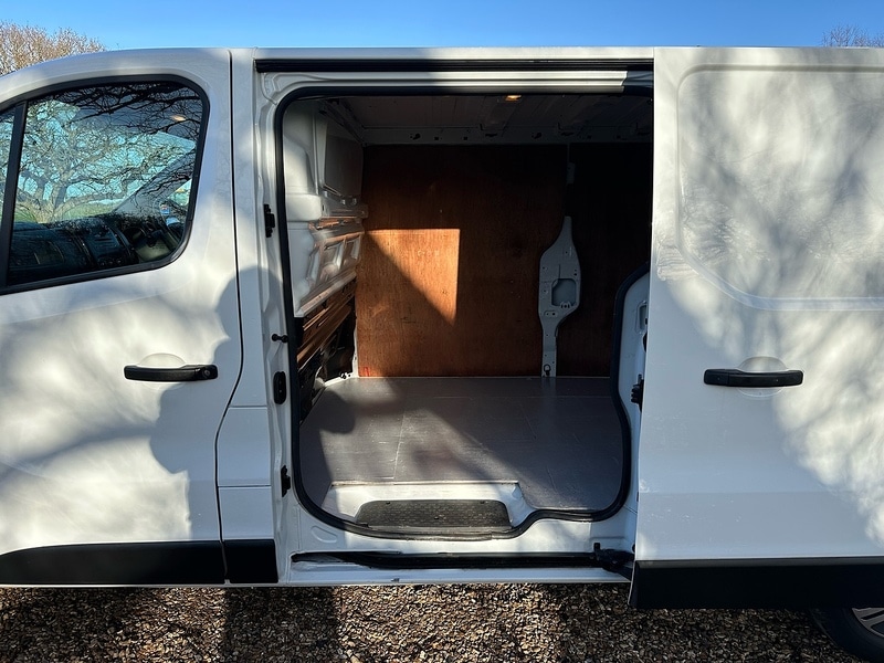 Used Vauxhall Vivaro 2018 for sale - 77007795: Photo 33