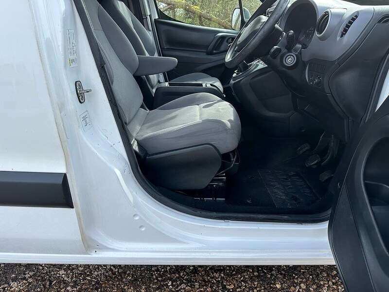 Used Peugeot Partner 2014 for sale - 77968053: Photo 10