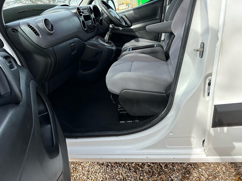 Used Peugeot Partner 2014 for sale - 77968053: Photo 19