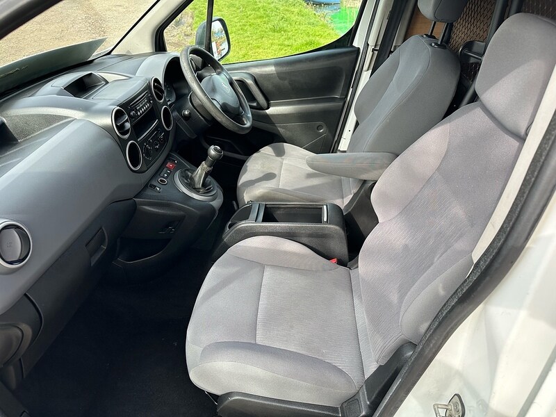 Used Peugeot Partner 2014 for sale - 77968053: Photo 23