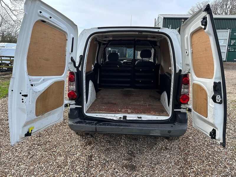 Used Peugeot Partner 2014 for sale - 77968053: Photo 24