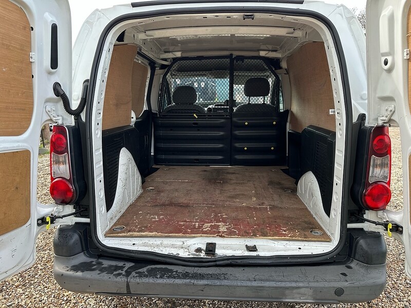 Used Peugeot Partner 2014 for sale - 77968053: Photo 31