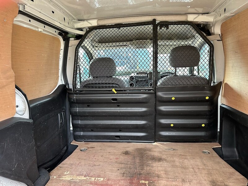 Used Peugeot Partner 2014 for sale - 77968053: Photo 35