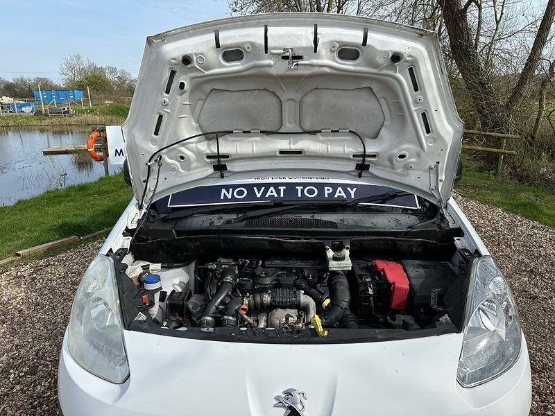 Used Peugeot Partner 2014 for sale - 77968053: Photo 38