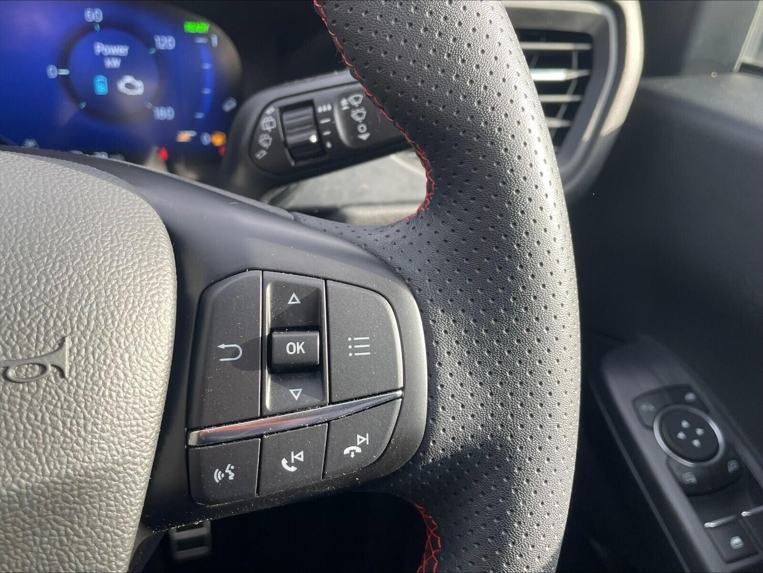 Used Ford Kuga 2022 for sale - 76512519: Photo 29