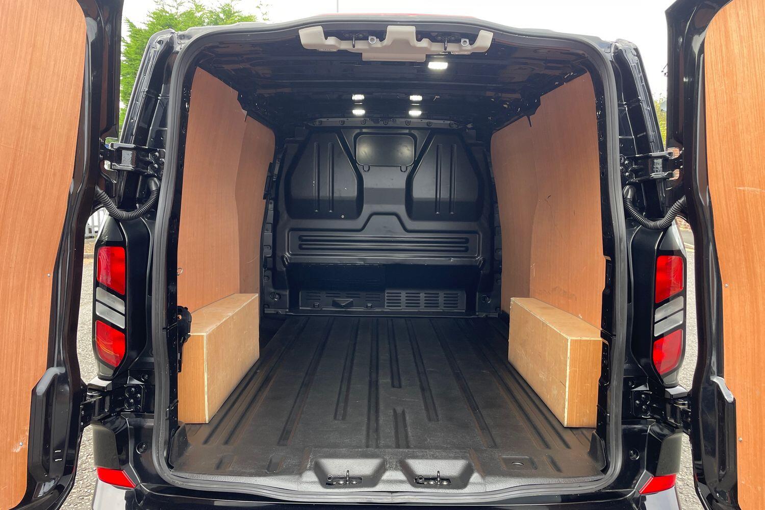 Used Ford Transit Custom 2024 for sale - 76513104: Photo 10