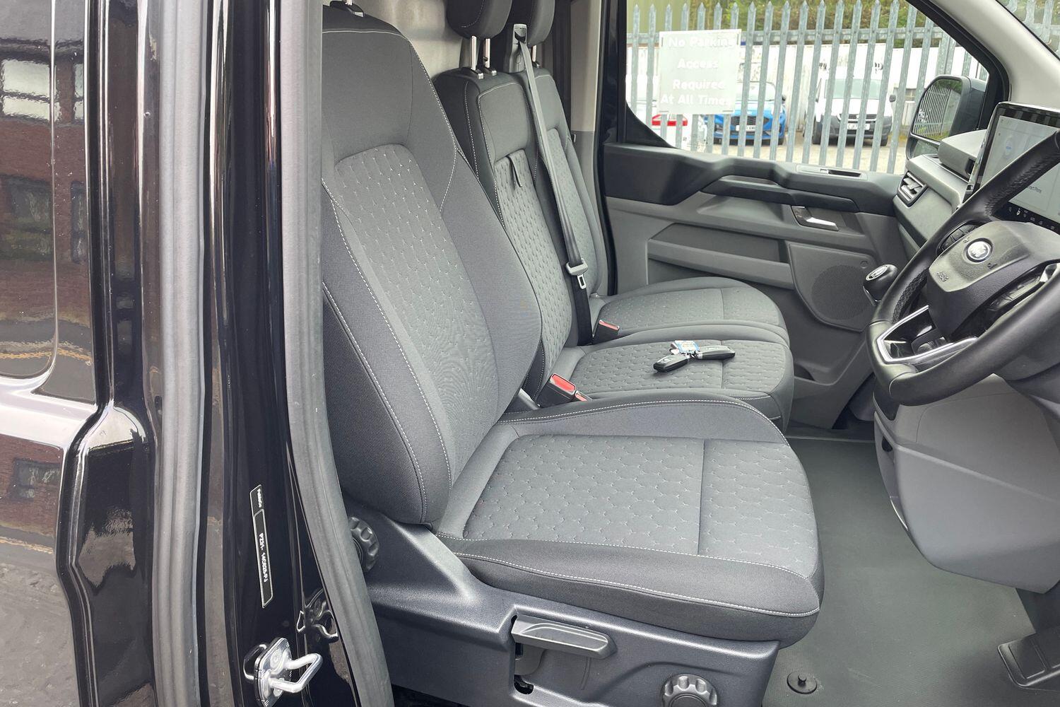 Used Ford Transit Custom 2024 for sale - 76513104: Photo 15