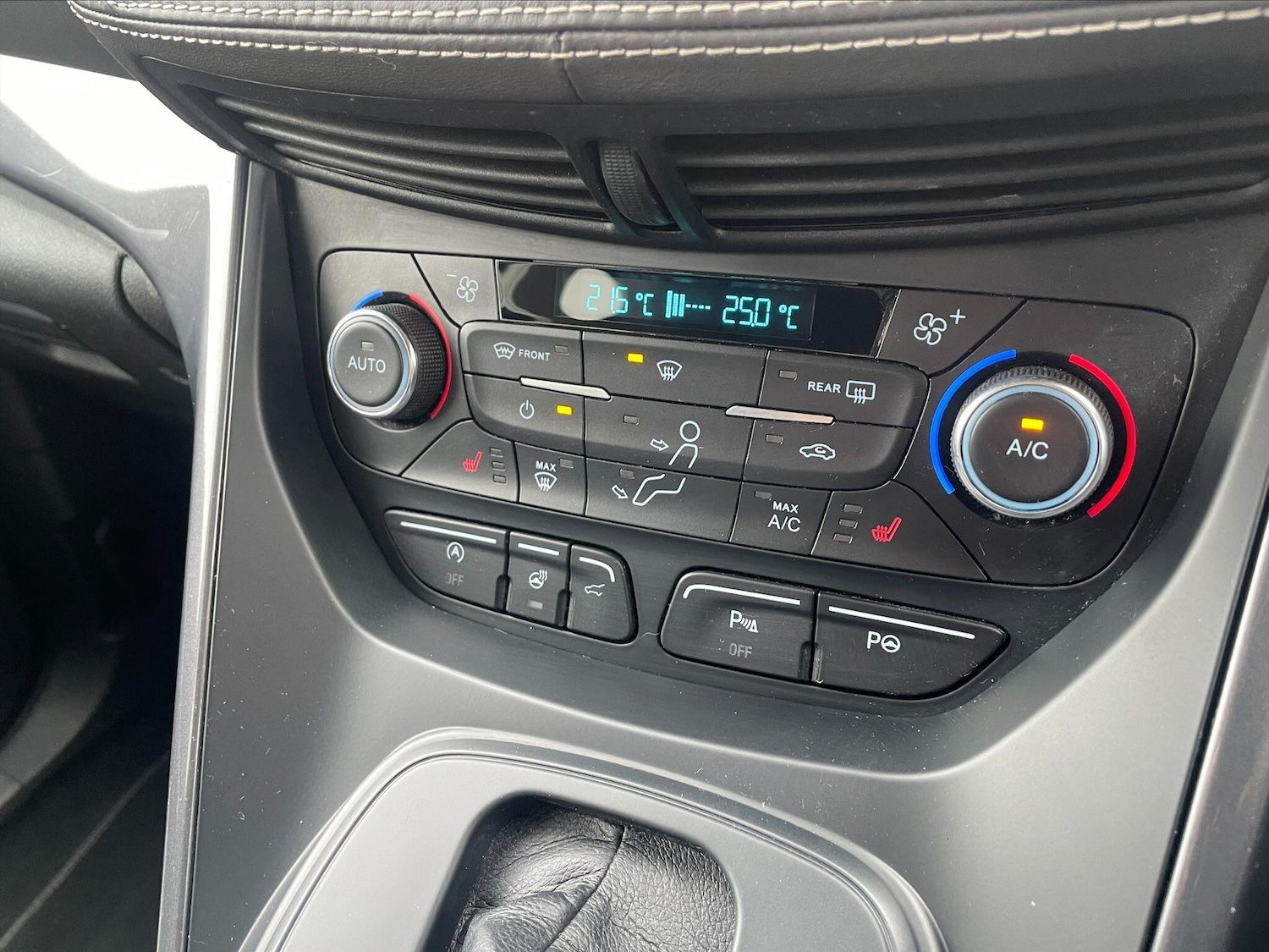 Used Ford Kuga 2019 for sale - 76513420: Photo 37