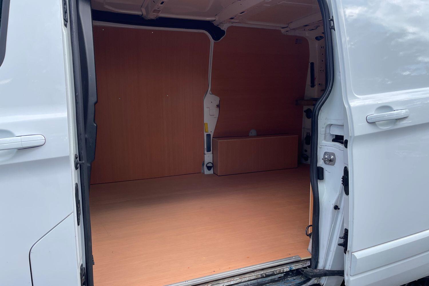 Used Ford Transit Custom 2021 for sale - 76992770: Photo 10