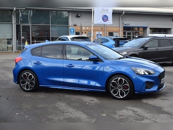 Used Ford Focus 2019 for sale - 77060306: Photo