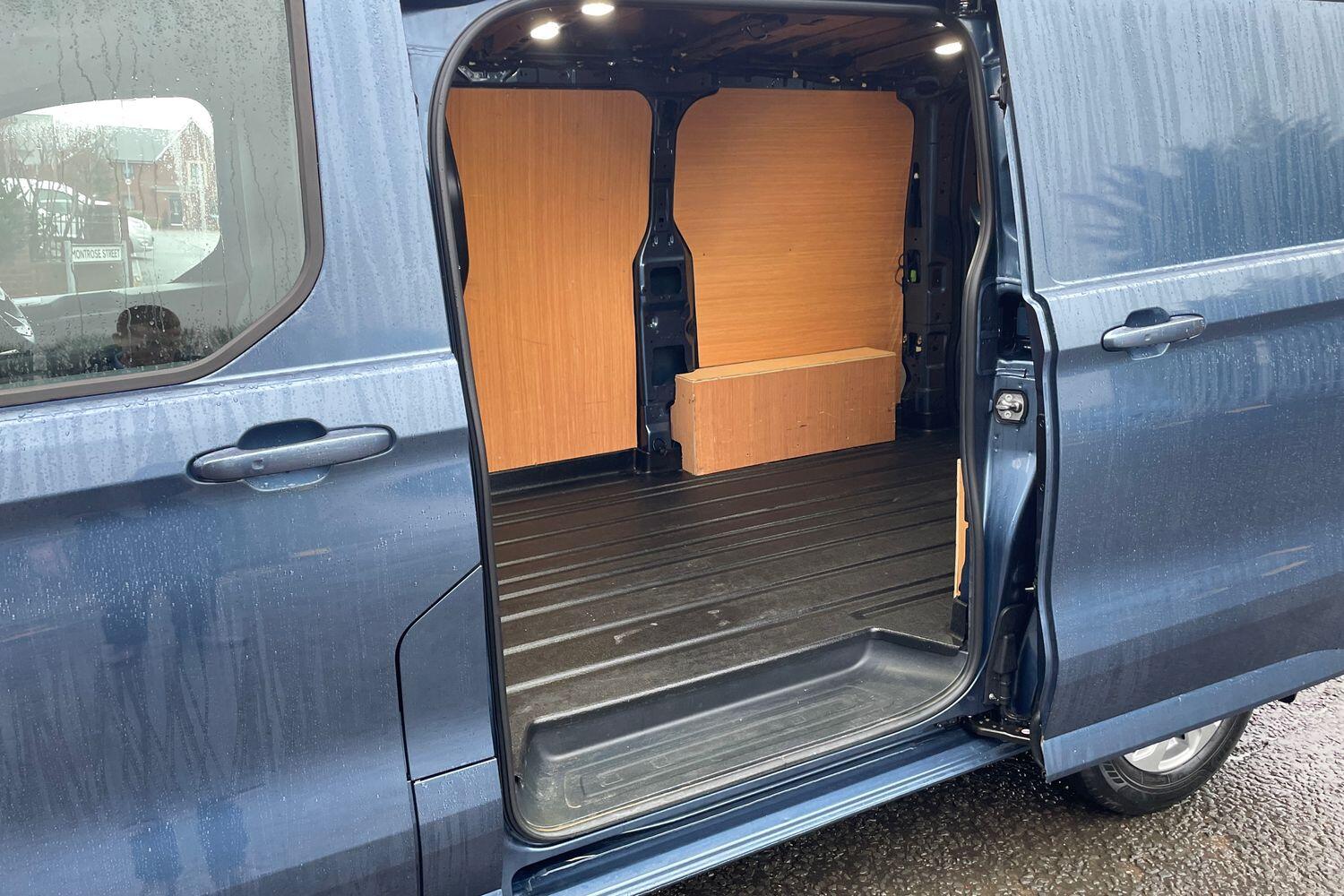 Used Ford Transit Custom 2024 for sale - 76839785: Photo 17