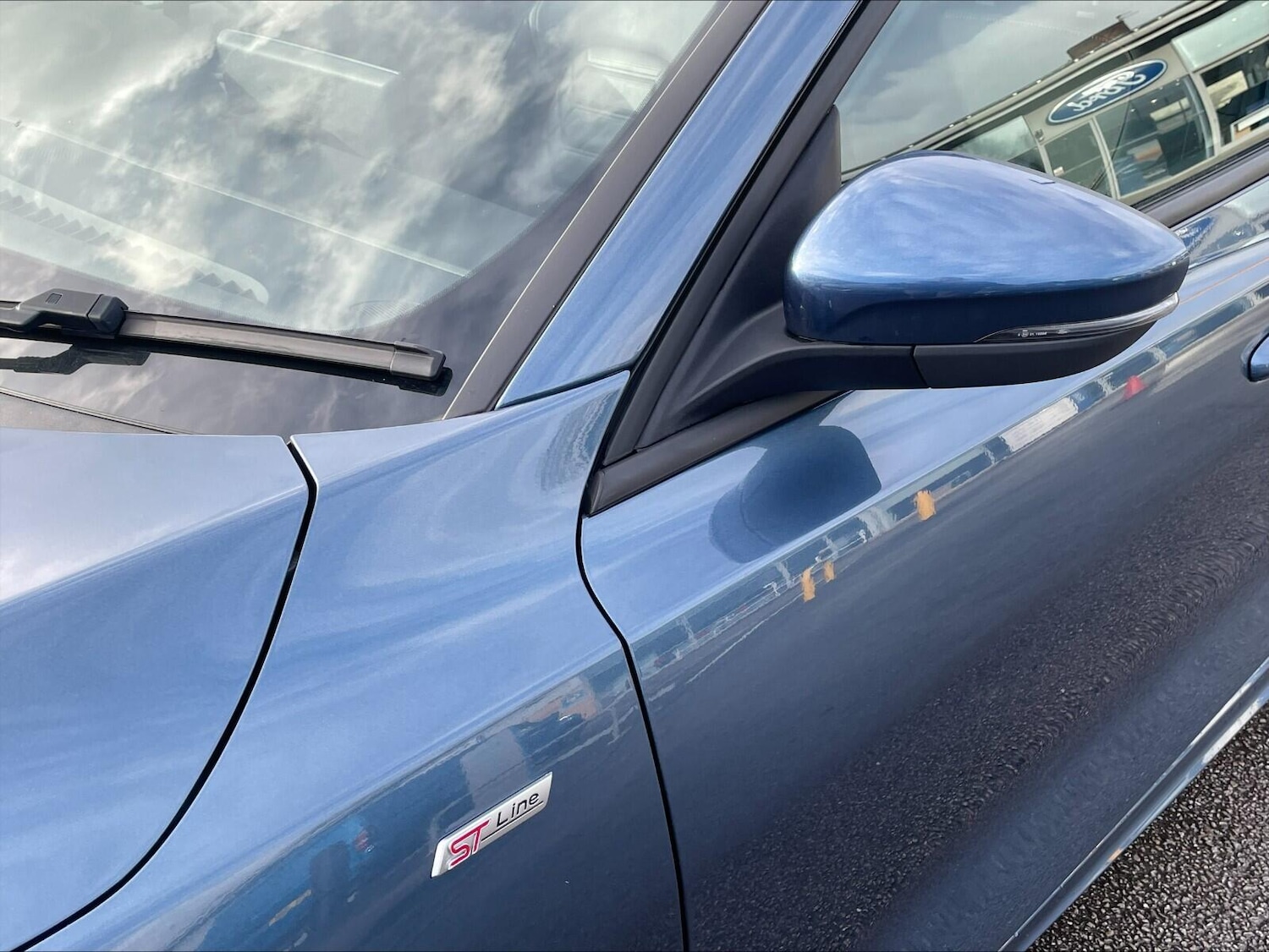 Used Ford Focus 2023 for sale - 76976594: Photo 11