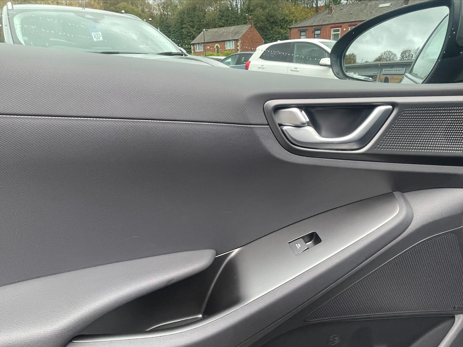 Used Hyundai IONIQ for sale - 76995361: Photo 32