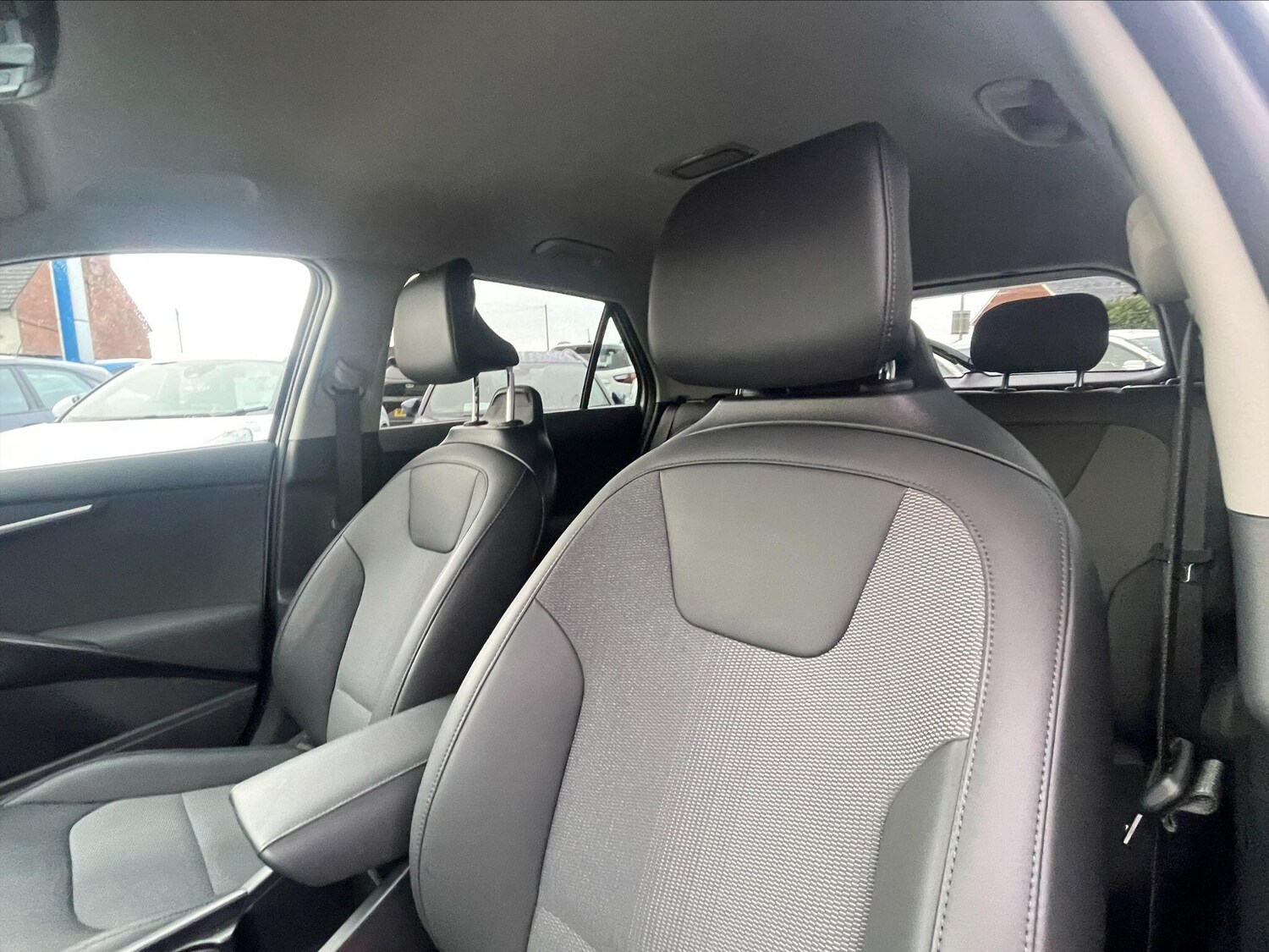 Used Kia Niro 2025 for sale - 76620608: Photo 42