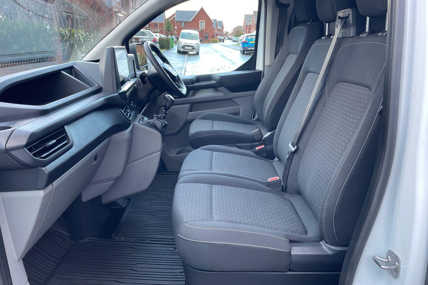 Used Ford Transit Custom 2024 for sale - 76997010: Photo 13