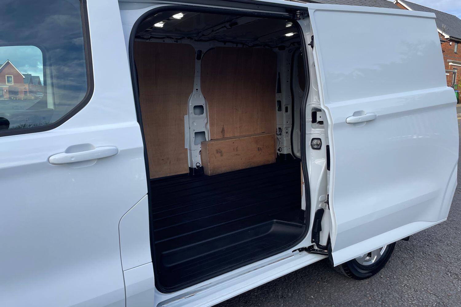 Used Ford Transit Custom 2024 for sale - 76513184: Photo 13