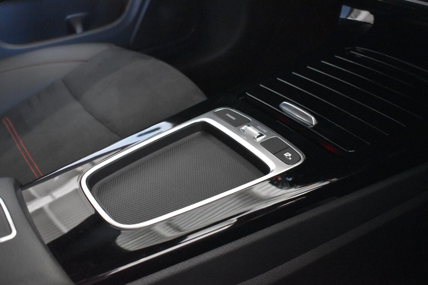 Used Mercedes-Benz CLA 2024 for sale - 76512125: Photo 28