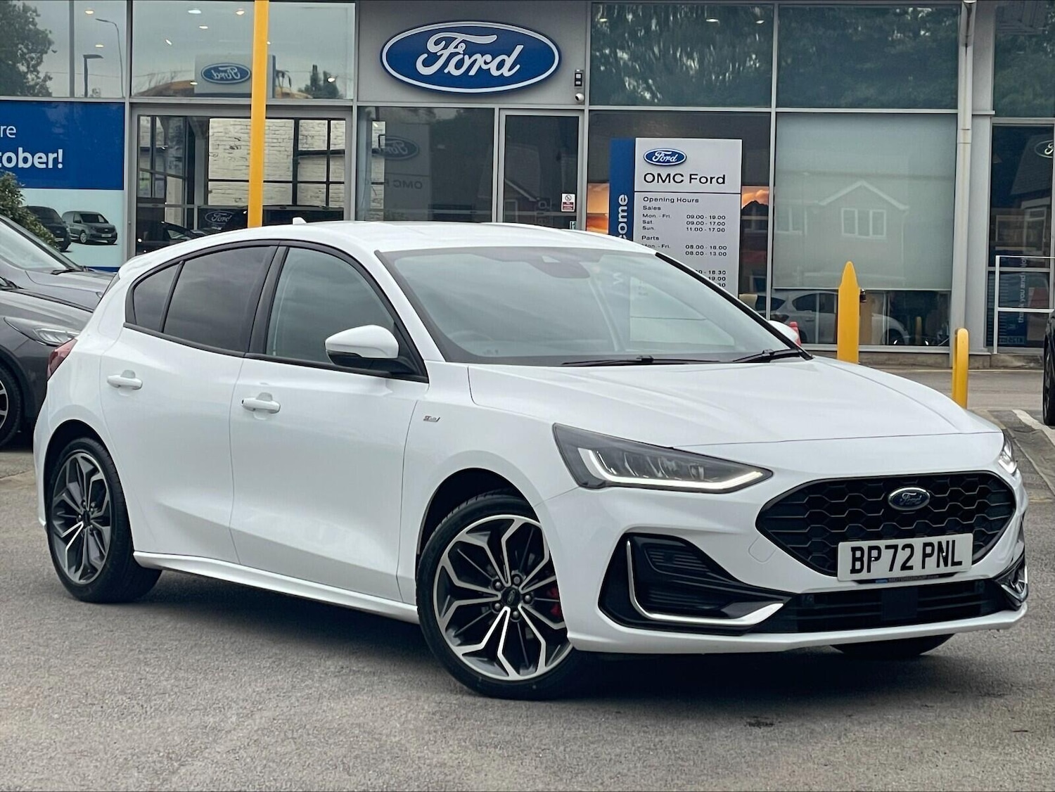 Used Ford Focus 2023 for sale - 76513227: Photo 2