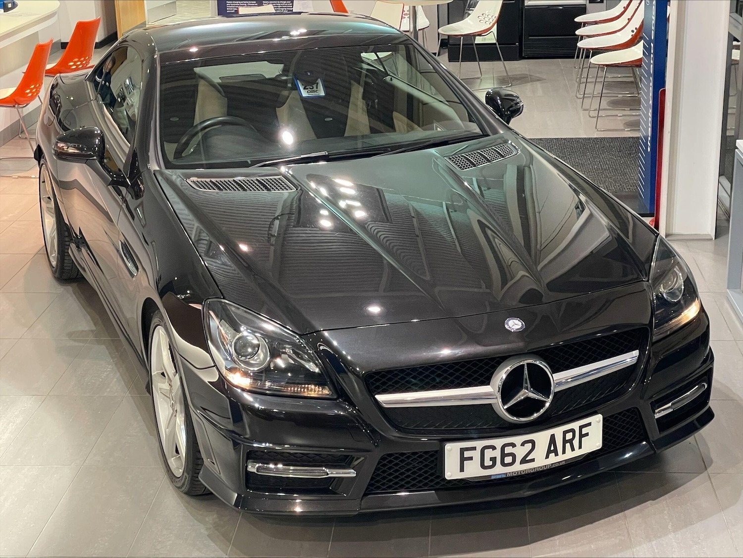 Used Mercedes-Benz SLK 2013 for sale - 77091089: Photo 38