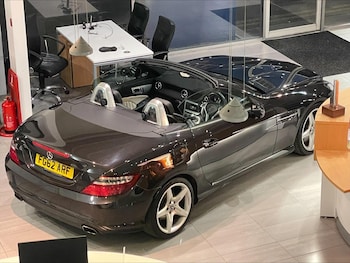 Used Mercedes-Benz SLK 2013 for sale - 77091089: Photo