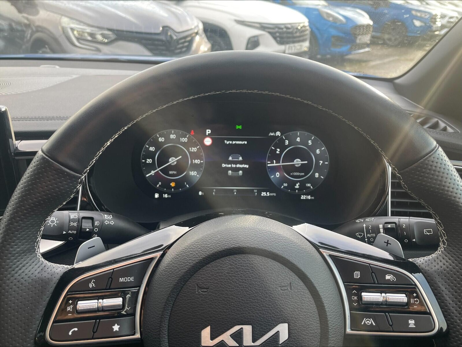 Used Kia XCeed 2025 for sale - 77191082: Photo 32