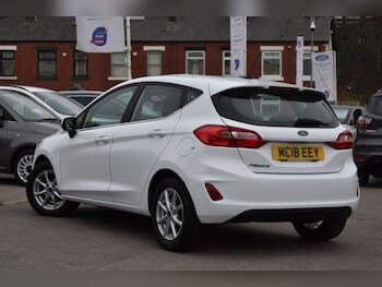 Used Ford Fiesta 2018 for sale - 76512746: Photo