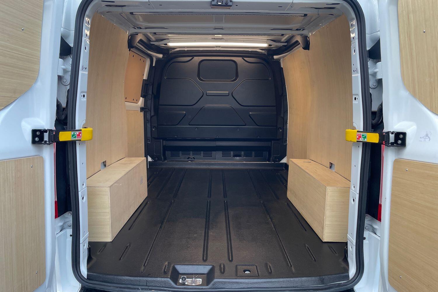 Used Ford Transit Custom 2023 for sale - 76689564: Photo 11