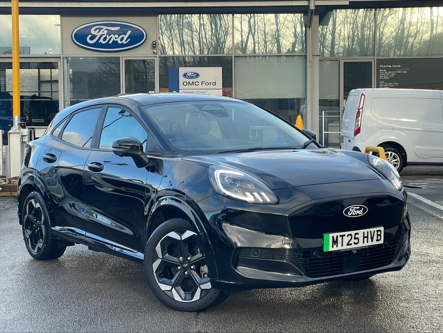 Used Ford Puma 2025 for sale - 76689702: Photo 2