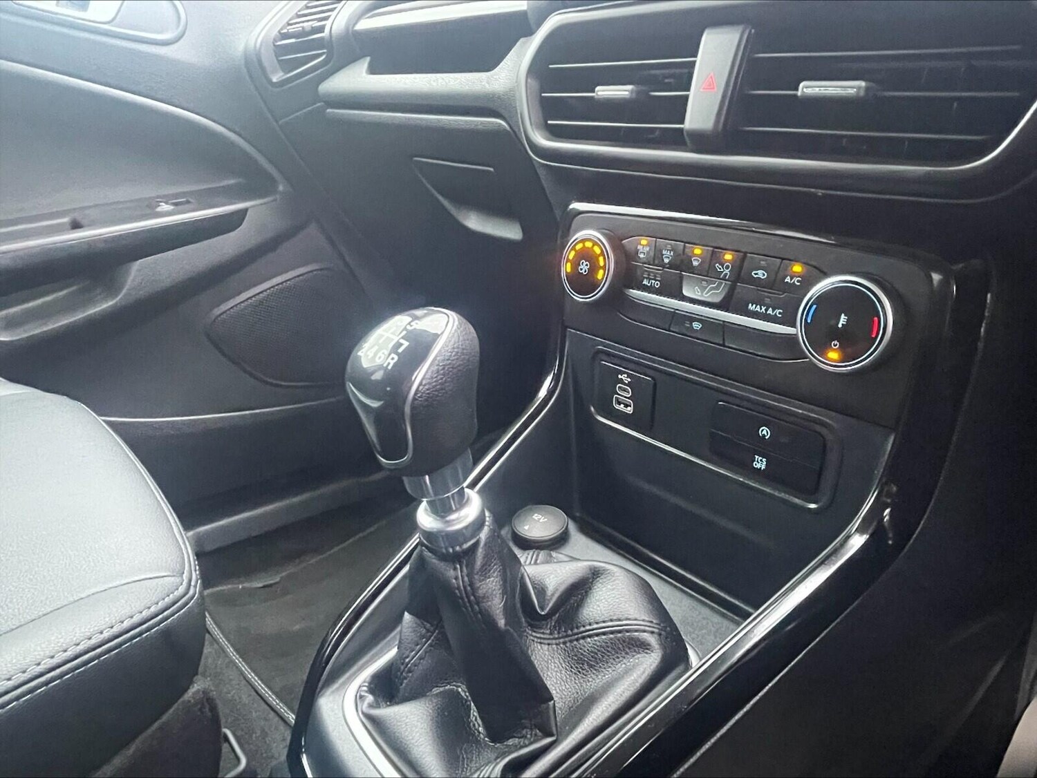 Used Ford Ecosport 2022 for sale - 76513363: Photo 24