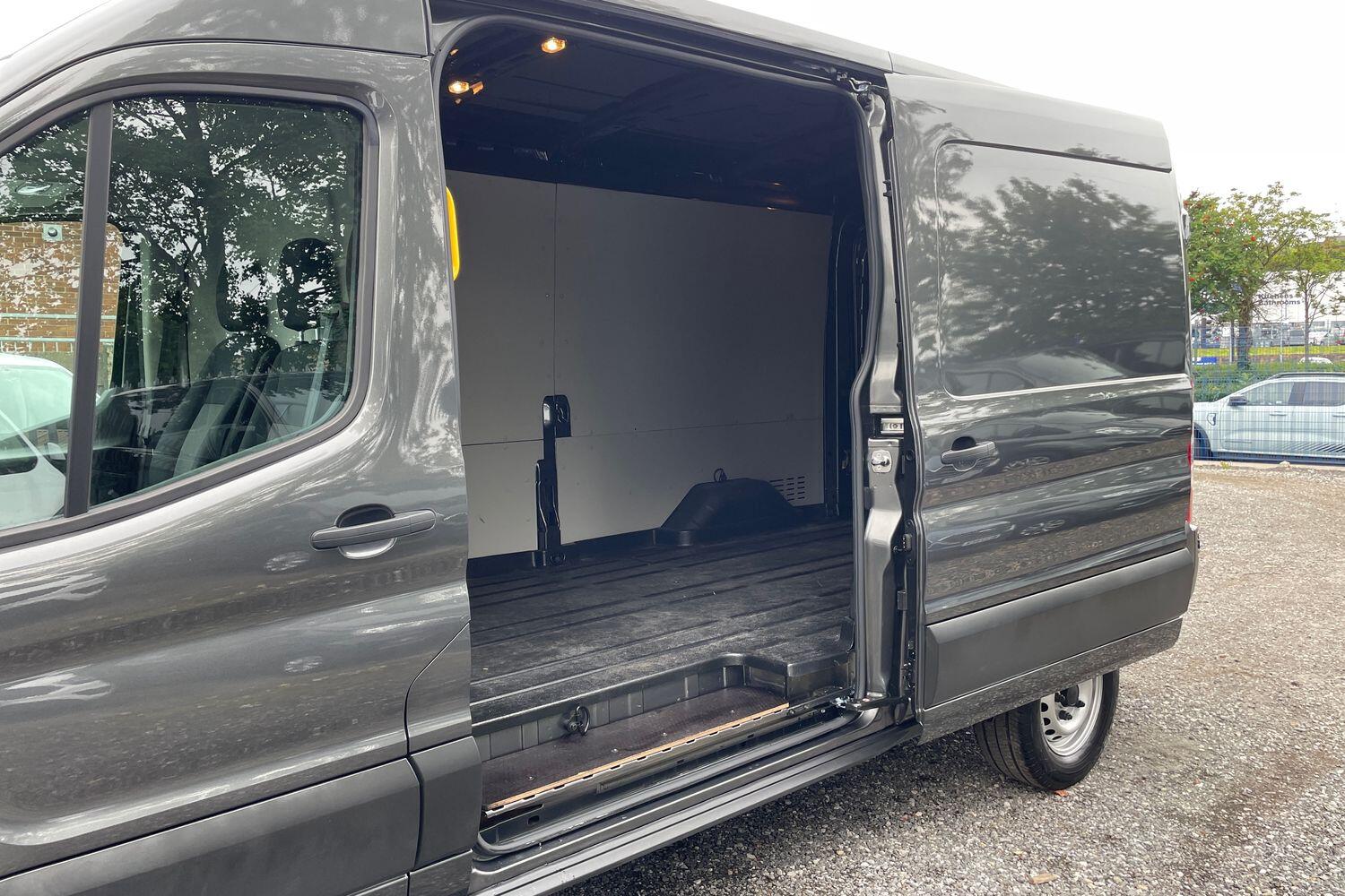 Used Ford Transit 2024 for sale - 76512186: Photo 15