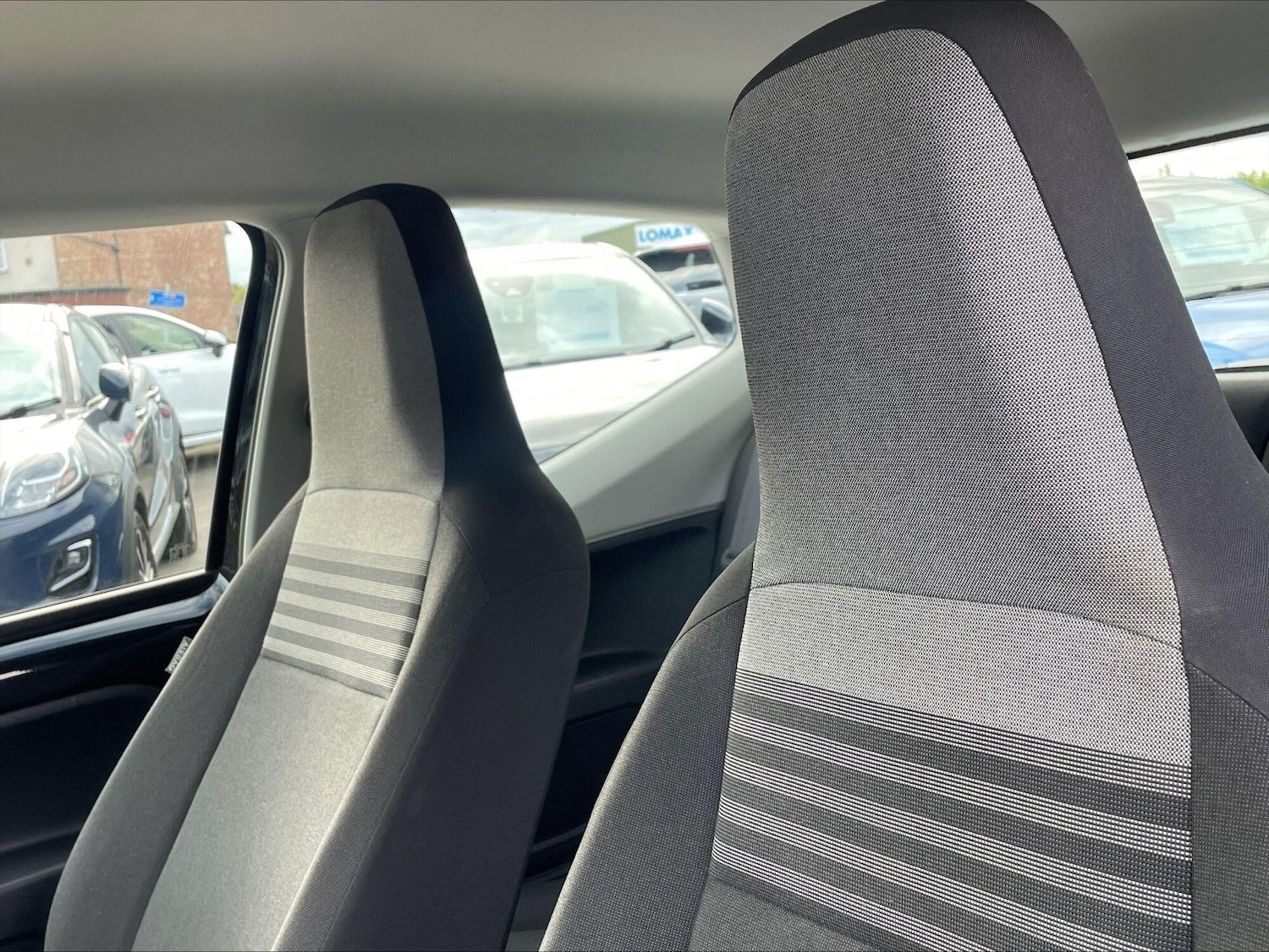 Used Volkswagen up! 2022 for sale - 76511764: Photo 36