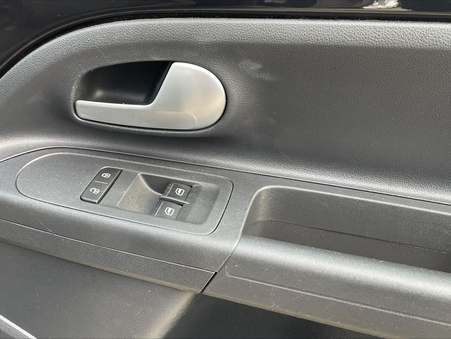 Used Volkswagen up! 2022 for sale - 76511764: Photo 39