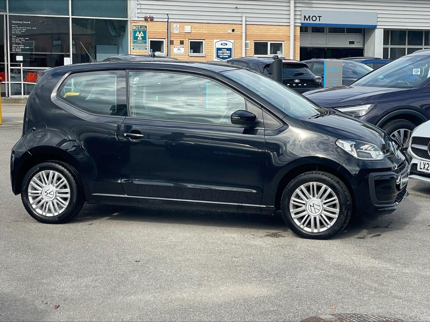 Used Volkswagen up! 2022 for sale - 76511764: Photo 5