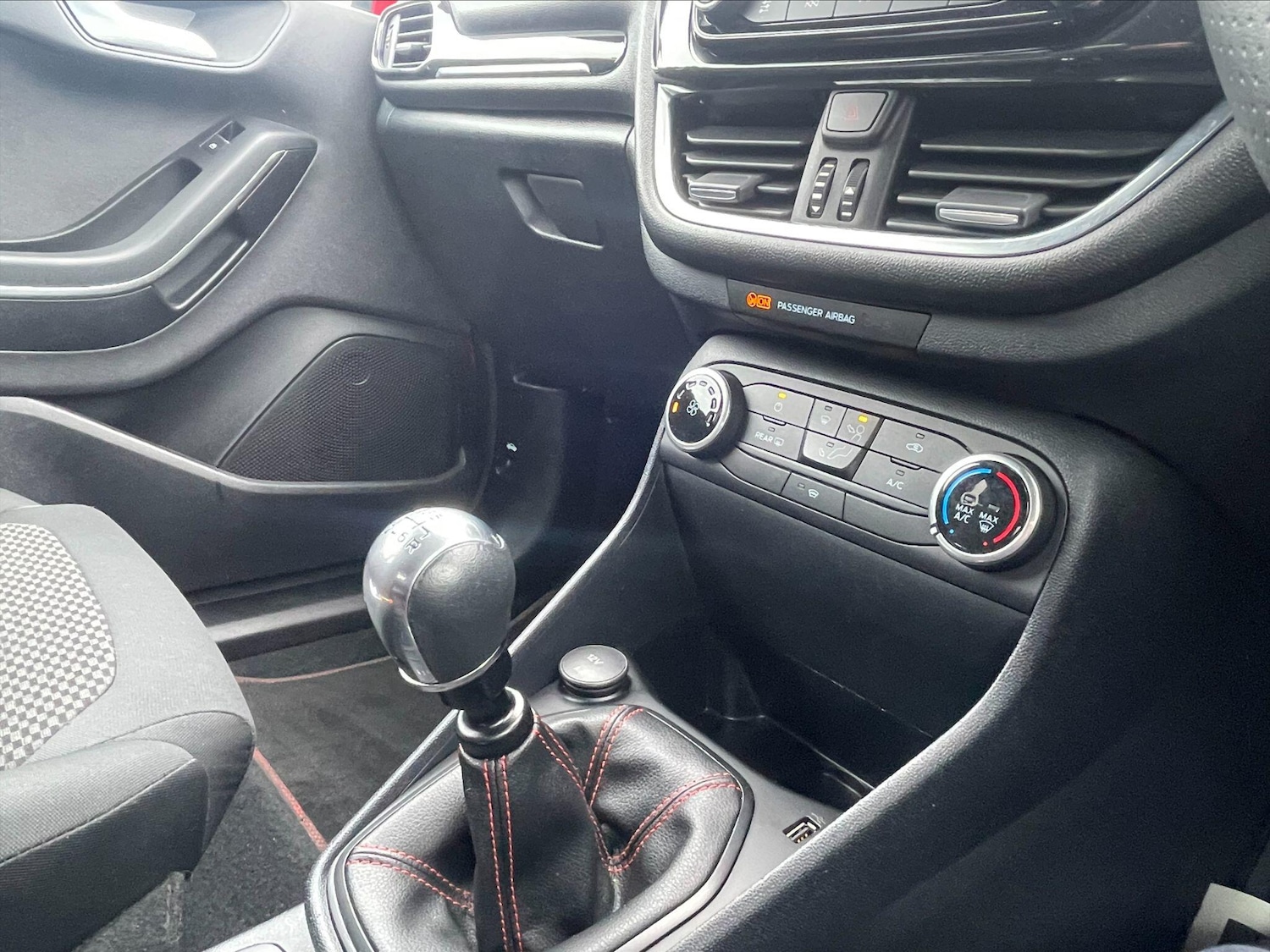 Used Ford Fiesta for sale - 76995201: Photo 47