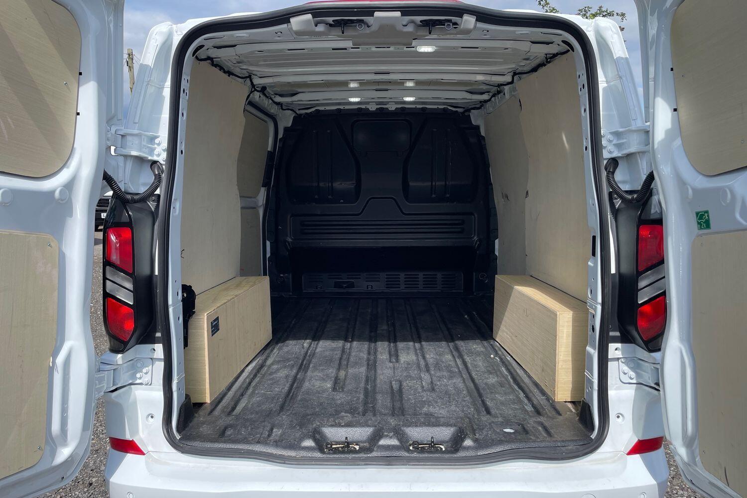 Used Ford Transit Custom 2024 for sale - 76965058: Photo 10