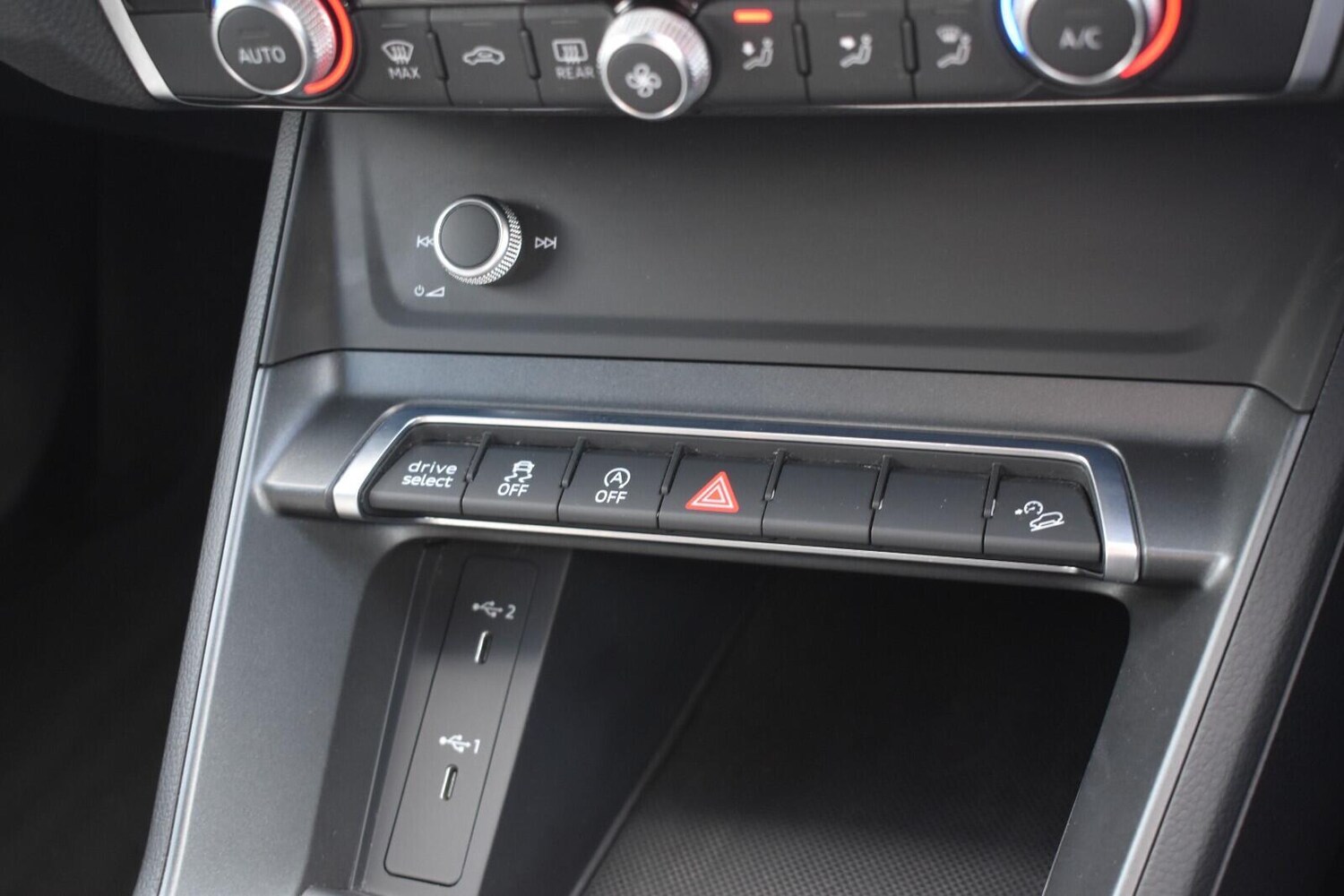 Used Audi Q3 2021 for sale - 76511779: Photo 29