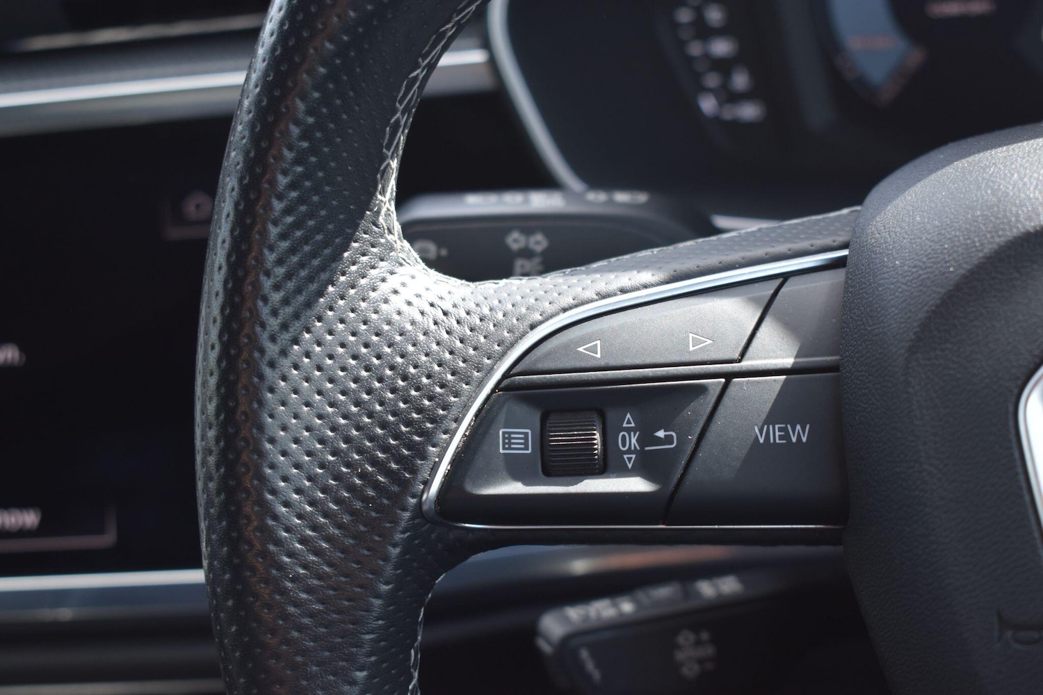 Used Audi Q3 2021 for sale - 76511779: Photo 60