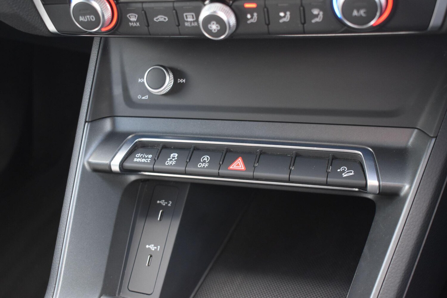 Used Audi Q3 2021 for sale - 76511779: Photo 63