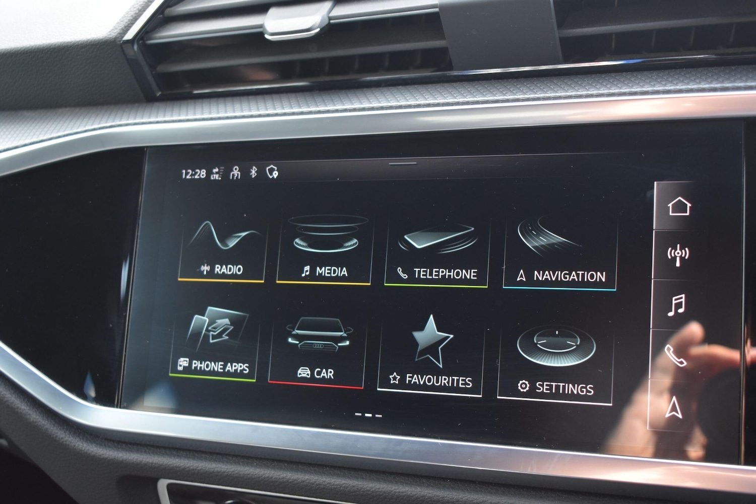 Used Audi Q3 2021 for sale - 76511779: Photo 66