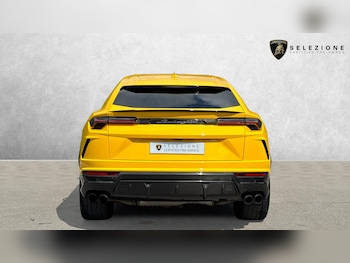 Used Lamborghini Urus 2019 for sale - 78332020: Photo
