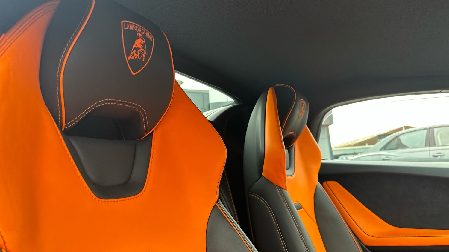 Used Lamborghini Huracan 2023 for sale - 77228163: Photo 15