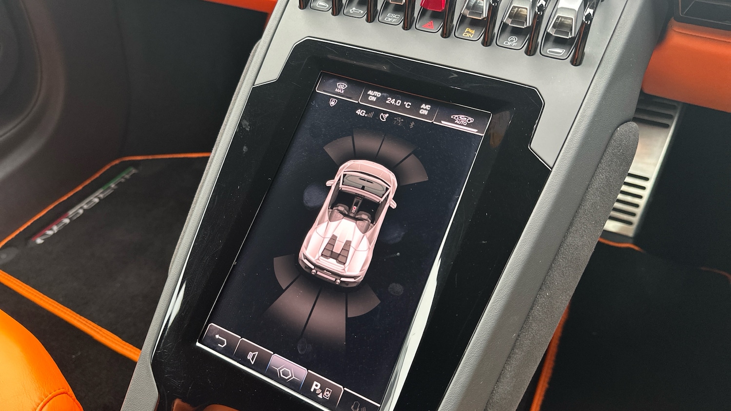 Used Lamborghini Huracan 2023 for sale - 77228163: Photo 18