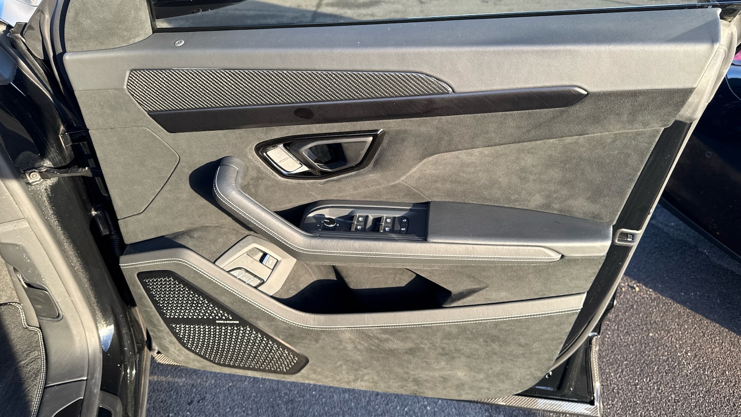 Used Lamborghini Urus 2023 for sale - 78018197: Photo 14