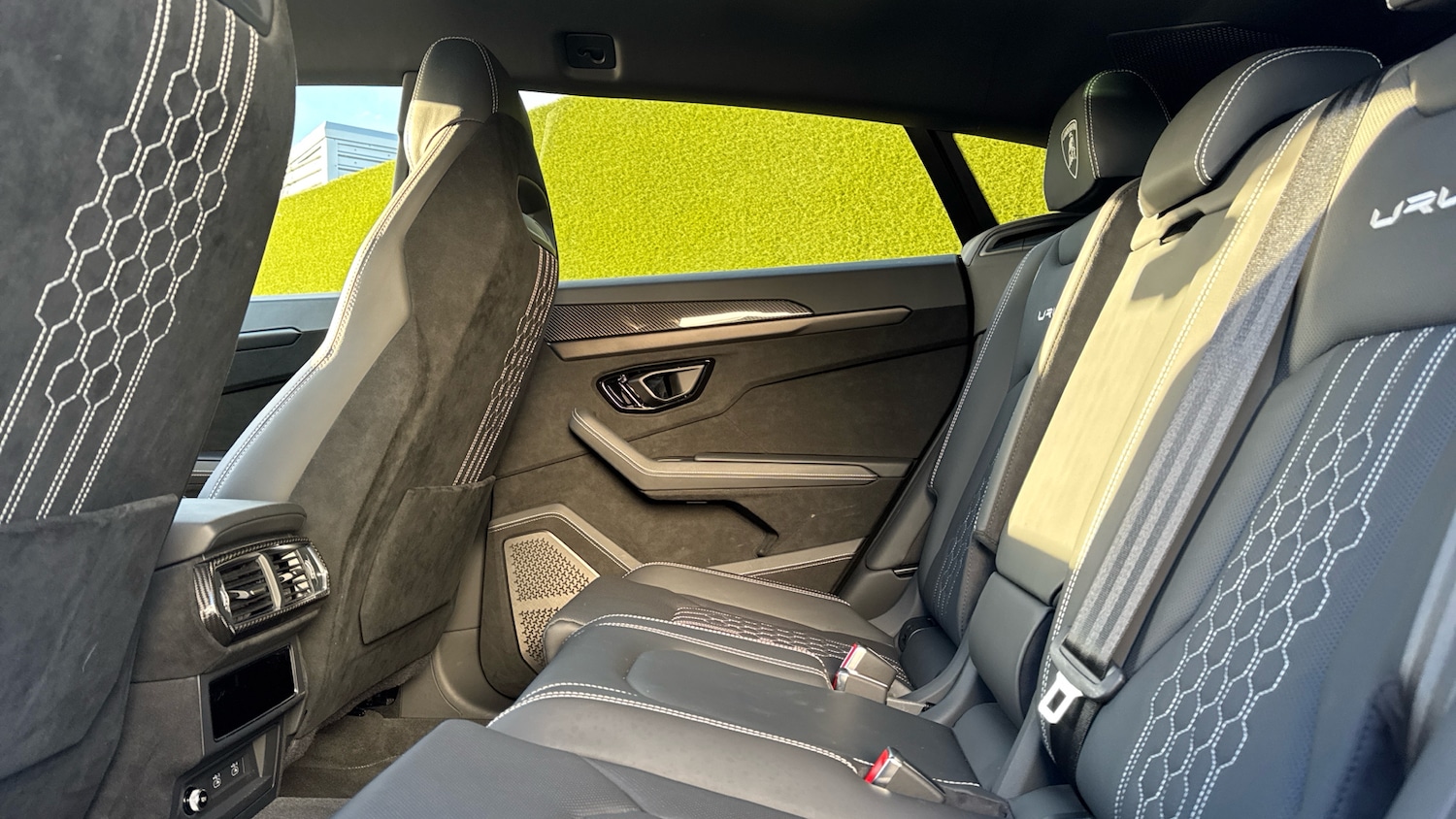 Used Lamborghini Urus 2023 for sale - 78018197: Photo 6